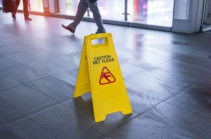 slip and fall lawyer in Hempstead, NY